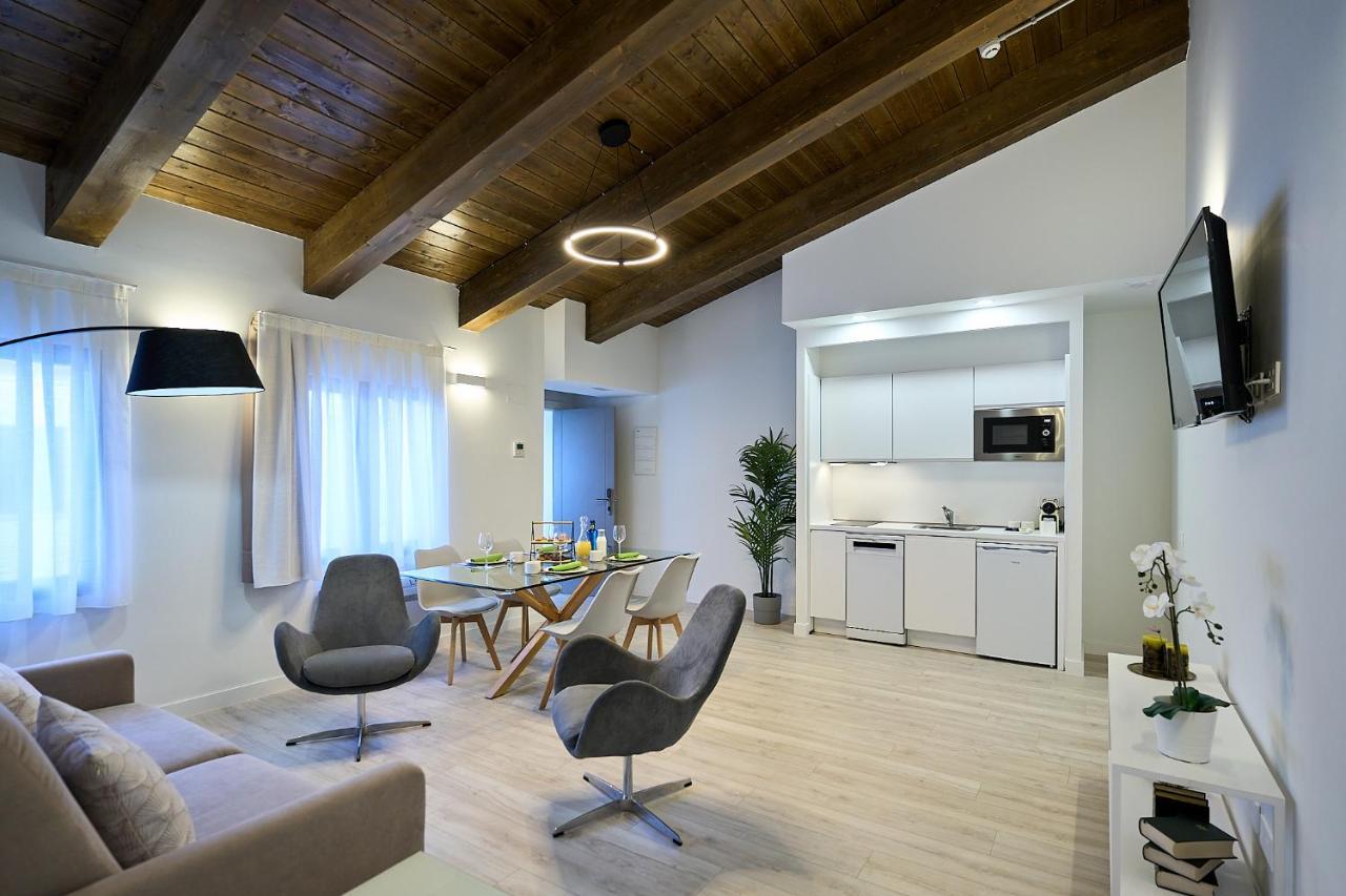 Ines Luna Suites サラマンカ エクステリア 写真